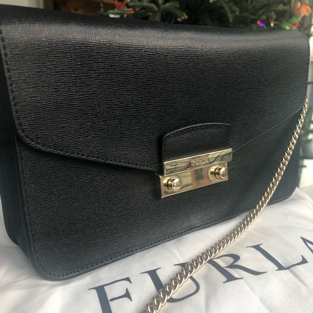 Furla Julia Pochette Leather Shoulder Bag